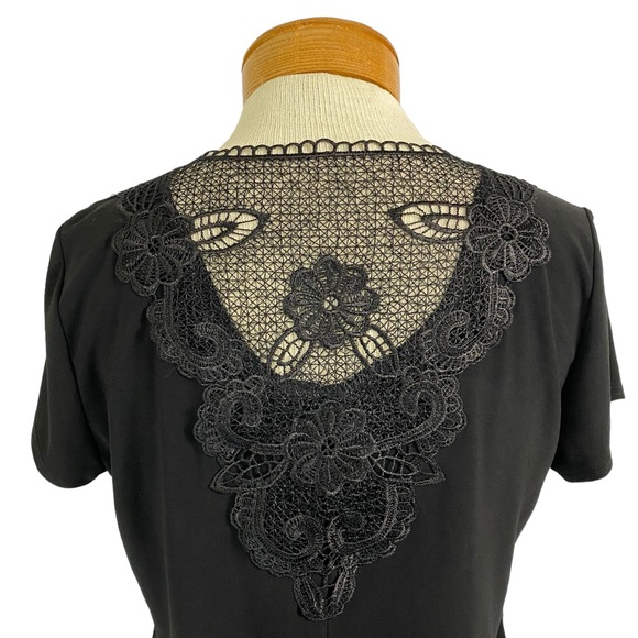 2 in 1 Short Sleeve Black Flyaway Cardigan, Attached Tank Black White Print Med - Picture 5 of 8